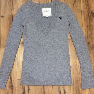 Abercrombie V-Neck Tunic Sweater Gray Girls XL
